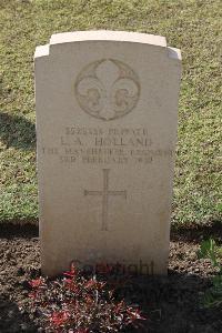 Ismailia War Memorial Cemetery - Holland, Lewis Albert